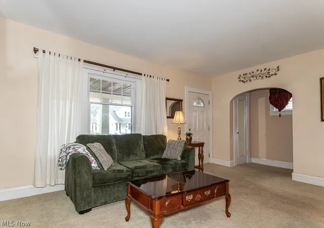 Homes for sale in Garfield Heights, OH | 9815 Parkview Ave, Garfield Heights, OH 44125 | MLS# 5218941