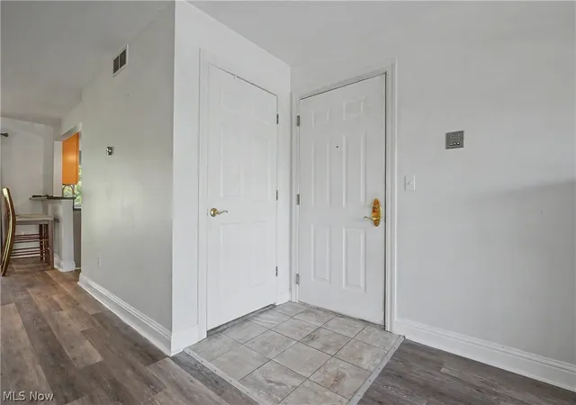 4th image of 3800 Rosemont Blvd #114B, Akron, OH 44333 | MLS# 5221801