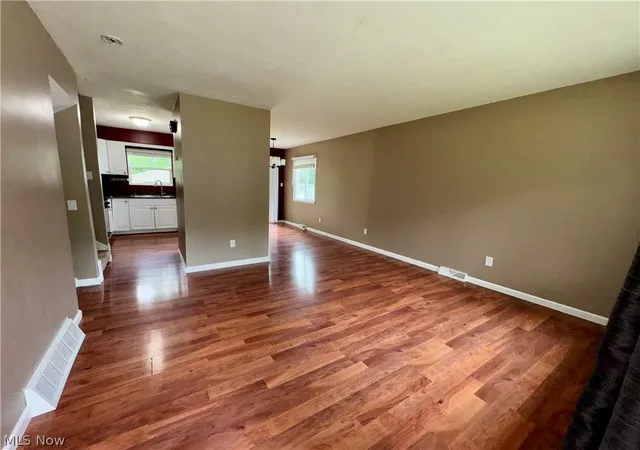 4th image of 1214 Bryce Ave, Aurora, OH 44202 | MLS# 5223048