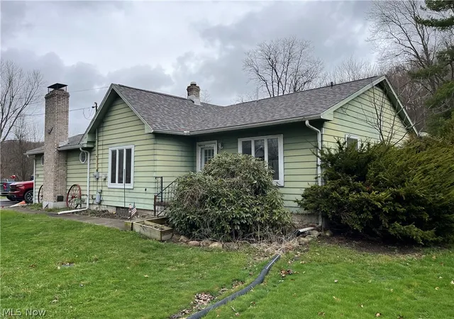 Homes for sale in New Waterford, OH | 3512 Silliman St, New Waterford, OH 44445 | MLS# 5223074
