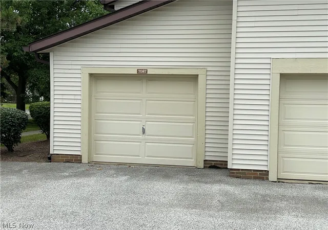 2nd image of 7087 Village Dr, Concord Township, OH 44060 | MLS# 5222358