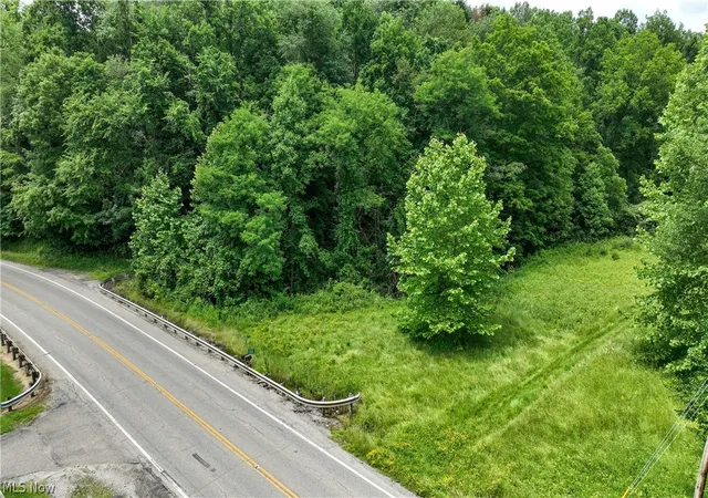 5th image of 147 W Leatherwood Pike, Barnesville, OH 43713 | MLS# 5223146