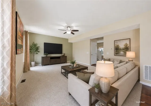 4th image of 5484 Diamond Creek Dr, Medina, OH 44256 | MLS# 5223125
