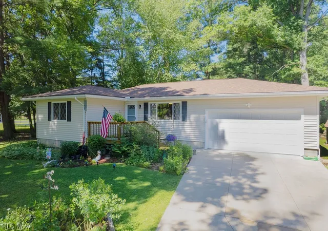 Photo 1 of Sale Pending at 1195 New Milford Rd, Atwater, OH 44201 | MLS# 5223021 | Listing updated on 2026-08-26