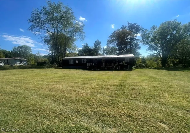 Photo 2 of Sale Pending at 765 Hannaman Ln, Elizabeth, WV 26143 | MLS# 5222977 | Listing updated on 2026-08-27