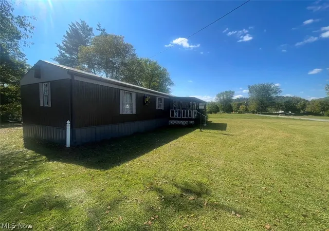 Photo 3 of Sale Pending at 765 Hannaman Ln, Elizabeth, WV 26143 | MLS# 5222977 | Listing updated on 2026-08-27