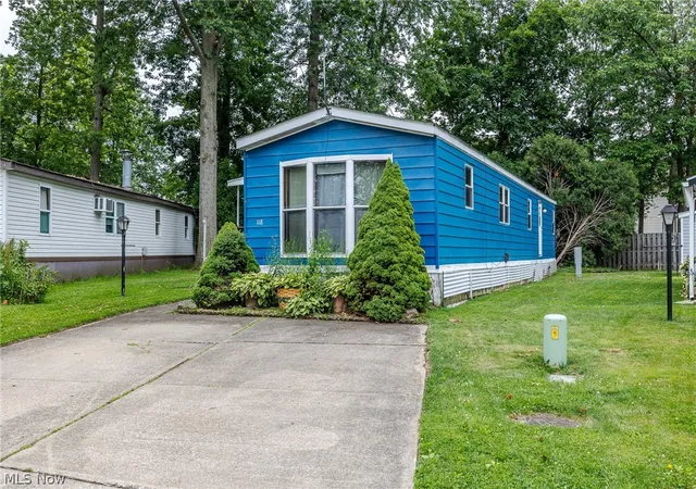 Photo 1 of Single family home for sale at 35157 Ctr Ridge Rd, North Ridgeville, OH 44039 | MLS# 5223204 | Listing updated on 2026-08-17