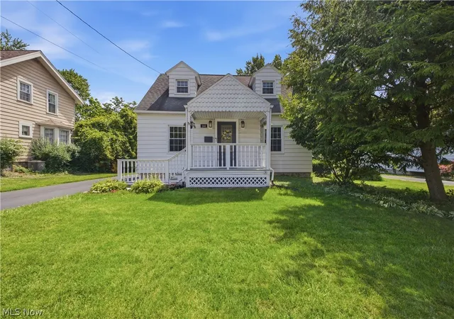 2nd image of 144 N Main St, Poland, OH 44514 | MLS# 5223230