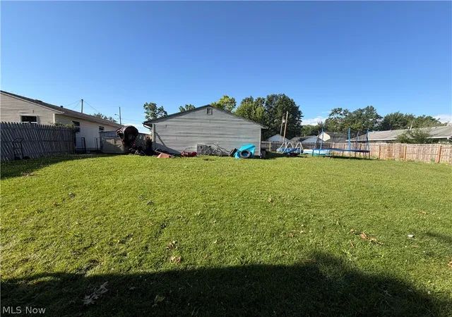 Photo 2 of Single family home for sale at 362 Brace Ave, Elyria, OH 44035 | MLS# 5220883 | Listing updated on 2026-08-03
