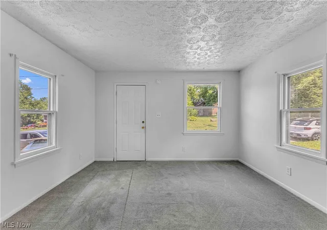4th image of 315 Plymouth Ave, Girard, OH 44420 | MLS# 5222513