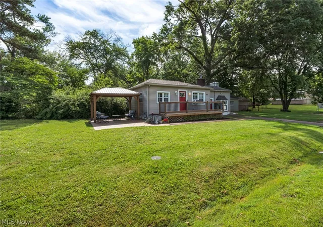 Homes for sale in Mogadore, OH | 99 Meadowridge Rd, Mogadore, OH 44260 | MLS# 5222970