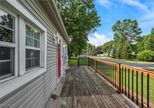 Homes for sale in Mogadore, OH | 99 Meadowridge Rd, Mogadore, OH 44260 | MLS# 5222970