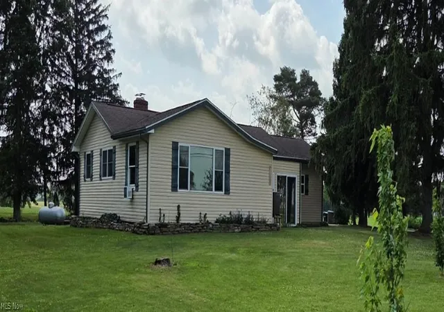 Homes for sale in La Grange, OH | 15191 Whitehead Rd, La Grange, OH 44050 | MLS# 5223005