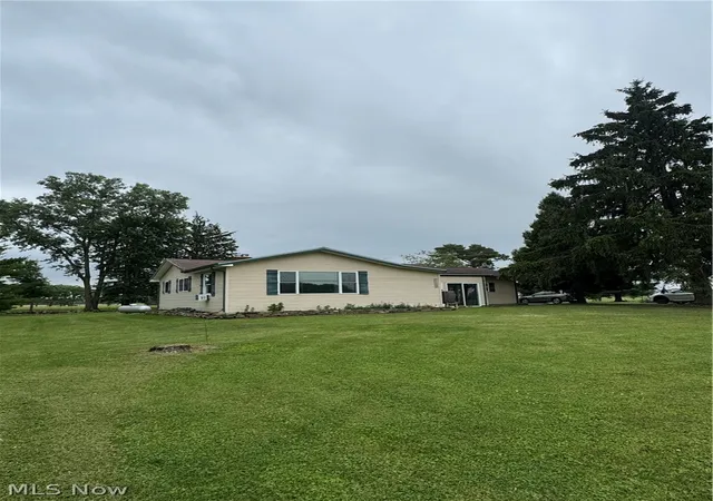Homes for sale in La Grange, OH | 15191 Whitehead Rd, La Grange, OH 44050 | MLS# 5223005