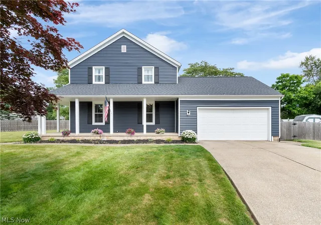 Homes for sale in North Canton, OH | 7919 Windbur Cir Nw, North Canton, OH 44720 | MLS# 5222994