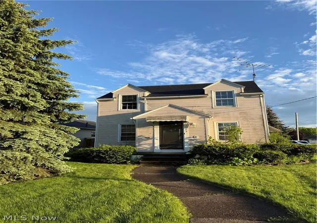 Photo 1 of Sale Pending at 943 W 29th Street, Lorain, OH 44052 | MLS# 5223236 | Listing updated on 2026-08-18