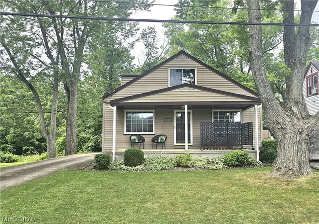Homes for sale in Niles, OH | 2231 N Glenwood Ave, Niles, OH 44446 | MLS# 5223226