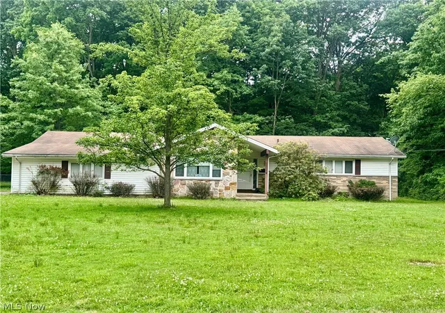 1st image of 25853 Euclid Chagrin Pkwy, Richmond Heights, OH 44143 | MLS# 5222827
