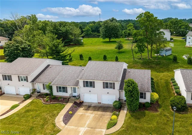 2nd image of 650 Sturbridge Dr #21, Medina, OH 44256 | MLS# 5223206