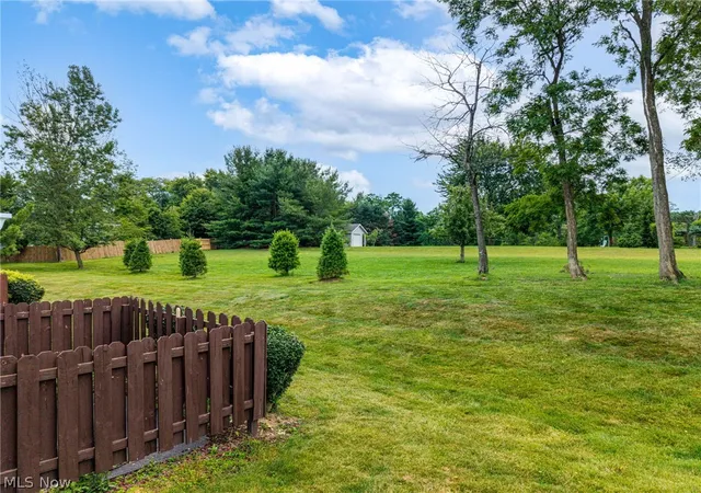 3rd image of 650 Sturbridge Dr #21, Medina, OH 44256 | MLS# 5223206