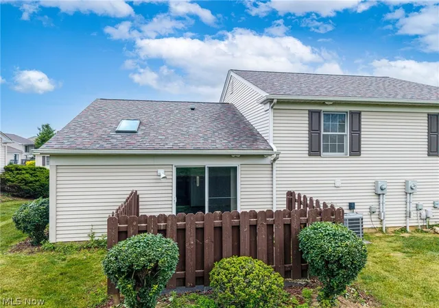 4th image of 650 Sturbridge Dr #21, Medina, OH 44256 | MLS# 5223206