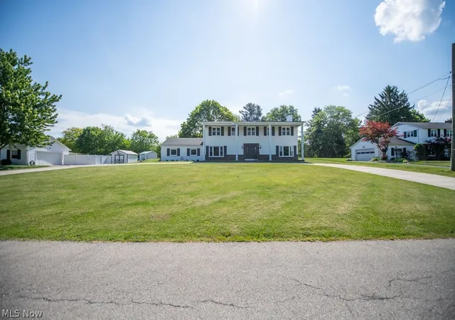 Photo 1 of Single family home for sale at 1269 Springbrook Dr, Mansfield, OH 44906 | MLS# 5216028 | Listing updated on 2026-07-27