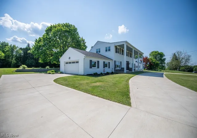 Photo 3 of Single family home for sale at 1269 Springbrook Dr, Mansfield, OH 44906 | MLS# 5216028 | Listing updated on 2026-07-27