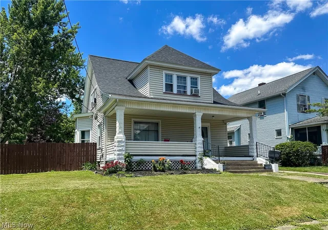 Homes for sale in Niles, OH | 554 Stanton Ave, Niles, OH 44446 | MLS# 5222000