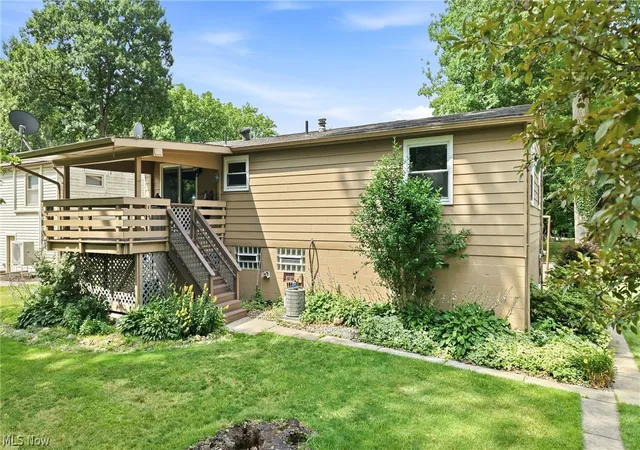 Homes for sale in Niles, OH | 805 Trumbull Dr, Niles, OH 44446 | MLS# 5223439