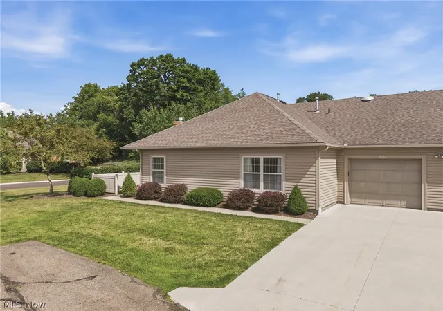 Homes for sale in North Canton, OH | 7757 Brittanney Dr, North Canton, OH 44720 | MLS# 5223426