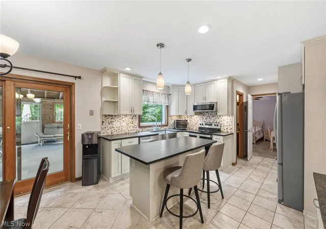 5th image of 5196 Linda Dr, Medina, OH 44256 | MLS# 5223151