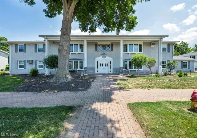 Homes for sale in Mentor, OH | 3 Meadowlawn Dr #3-22, Mentor, OH 44060 | MLS# 5222971
