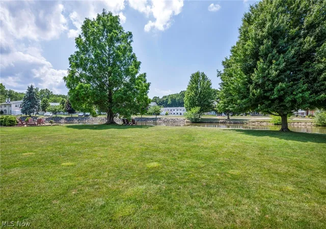 Homes for sale in Mentor, OH | 3 Meadowlawn Drive, Mentor, OH 44060 | Houzeo