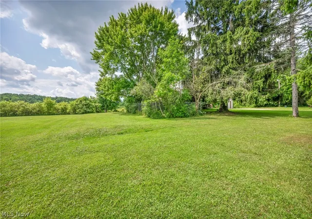 Photo 3 of Single family home for sale at 5278 River Rd, Madison, OH 44057 | MLS# 5223536 | Listing updated on 2026-10-07