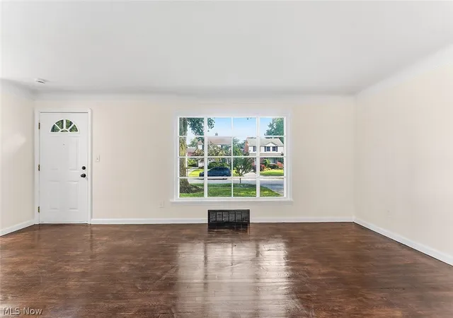 Photo 3 of Single family home for sale at 3791 Fairoaks Rd, Cleveland, OH 44121 | MLS# 5221731 | Listing updated on 2026-10-05