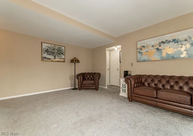 5th image of 19201 Van Aken Blvd #313, Shaker Heights, OH 44122 | MLS# 5221777