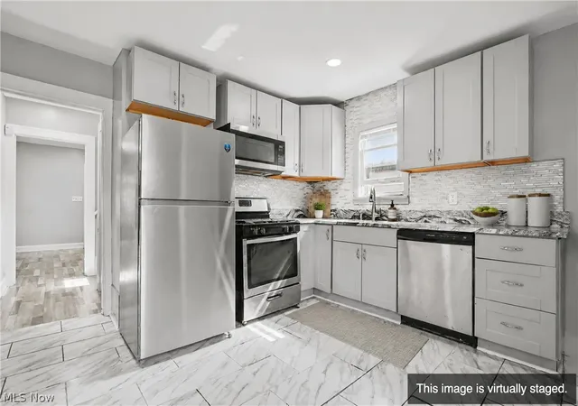 Homes for sale in Cleveland Heights, OH | 3394 Lownesdale Rd, Cleveland Heights, OH 44112 | MLS# 5223511