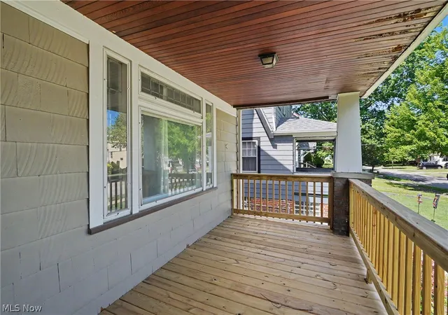 Photo 4 of Single family home for sale at 3394 Lownesdale Rd, Cleveland, OH 44112 | MLS# 5223511 | Listing updated on 2026-10-02