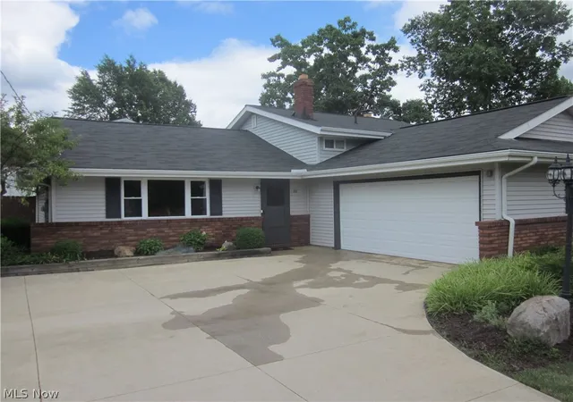Homes for sale in Brunswick, OH | 4039 Magnolia Dr, Brunswick, OH 44212 | MLS# 5223620