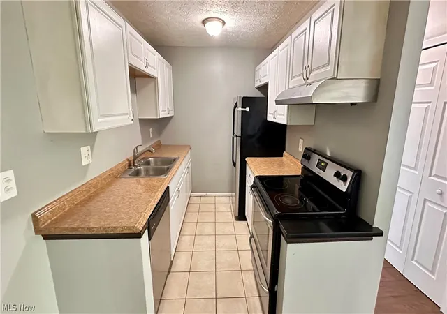 Homes for sale in North Royalton, OH | 8557 N Akins Rd #204, North Royalton, OH 44133 | MLS# 5223614