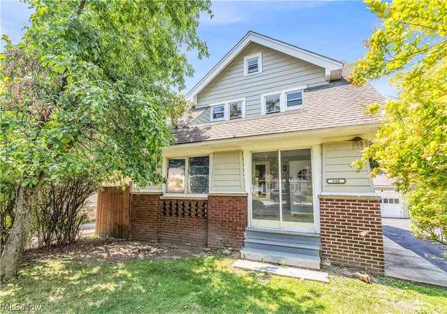 1st image of 340 E 276th St, Euclid, OH 44132 | MLS# 5223524