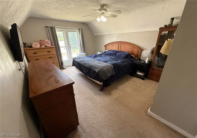 5th image of 426 W 4Th St, Uhrichsville, OH 44683 | MLS# 5223735