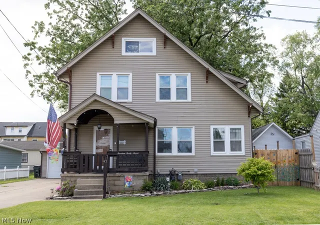 1st image of 1437 Brooklyn Ave Sw, Canton, OH 44710 | MLS# 5223732