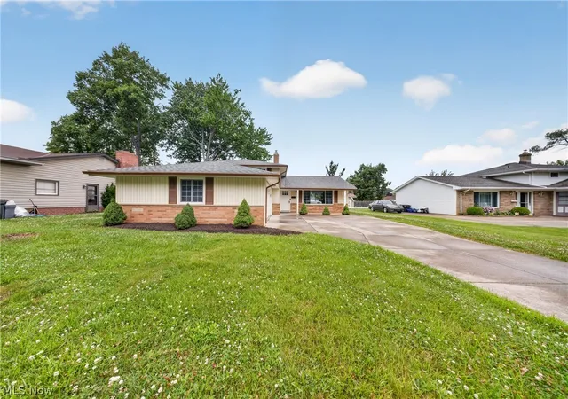 Photo 2 of Sale Pending at 13986 Cherokee Trl, Cleveland, OH 44130 | MLS# 5223337 | Listing updated on 2026-07-29