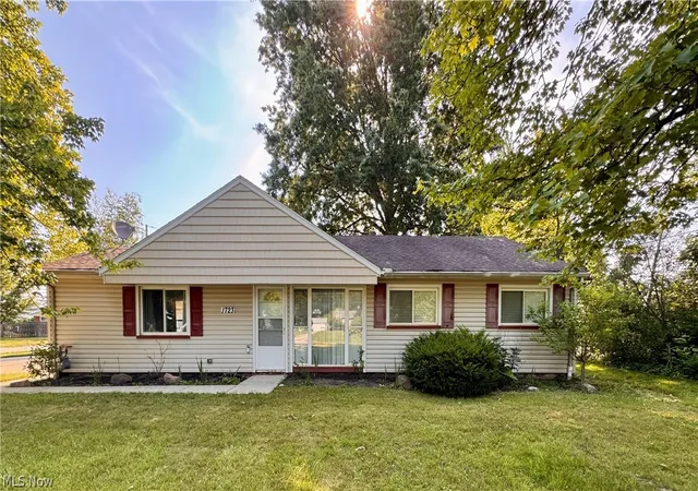 1st image of 1723 Lander Rd, Cleveland, OH 44124 | MLS# 5222903
