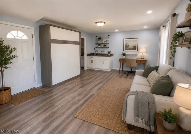 5th image of 1723 Lander Rd, Cleveland, OH 44124 | MLS# 5222903