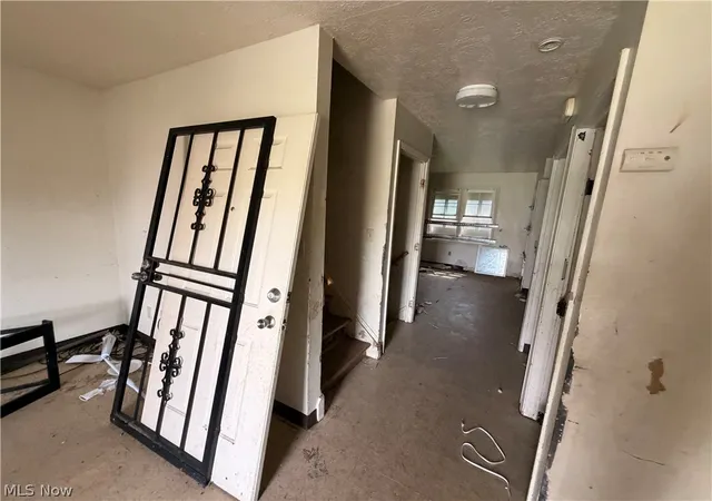 Photo 2 of Sale Pending at 9350 Mount Auburn Ave, Cleveland, OH 44104 | MLS# 5223574 | Listing updated on 2026-07-22