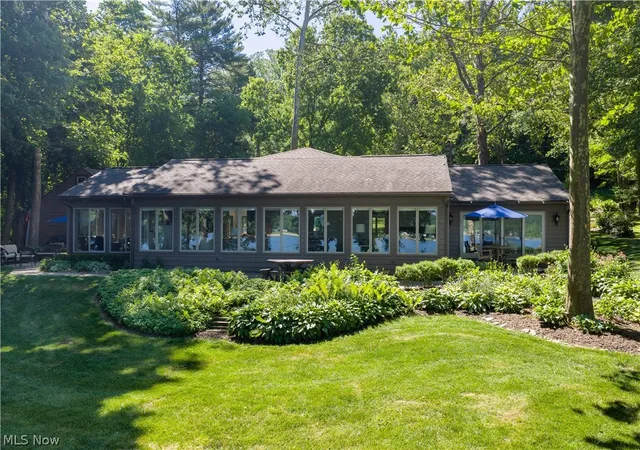 5th image of 8745 Locust St Sw, Sherrodsville, OH 44675 | MLS# 5215492
