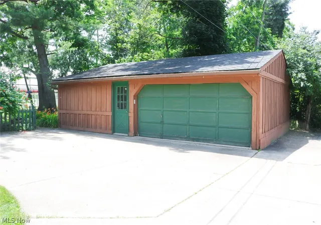 4th image of 10556 E River Rd, Columbia Station, OH 44028 | MLS# 5223720
