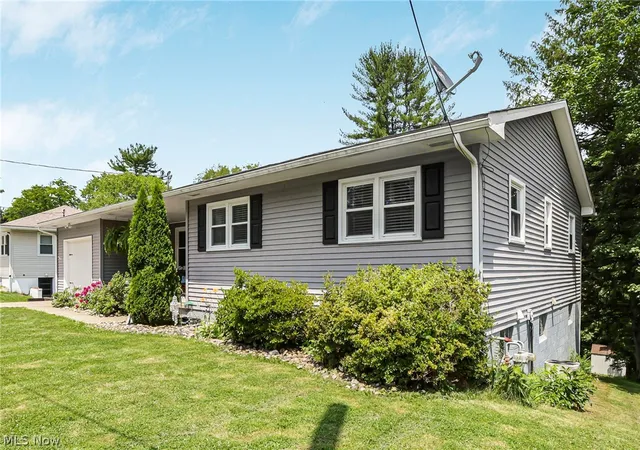4th image of 7 Garfield Ave, New Concord, OH 43762 | MLS# 5223497
